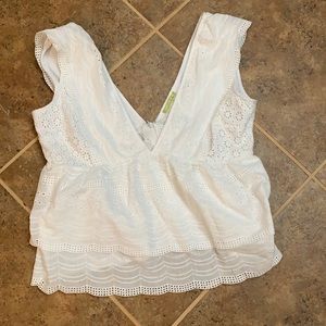 BRAND NEW WHITE GIANNI BINI BLOUSE! SIZE L!